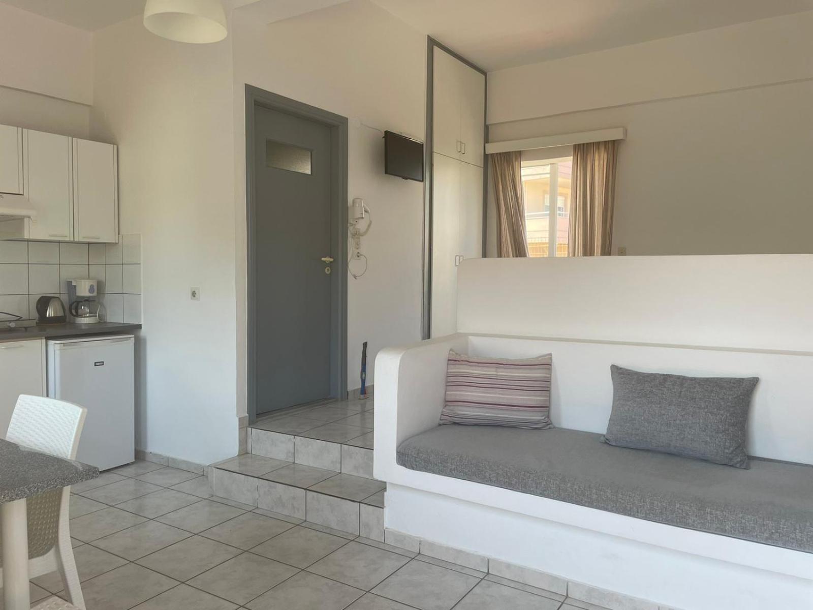 Yannis Apartments Amoudara Lasithiou Eksteriør billede